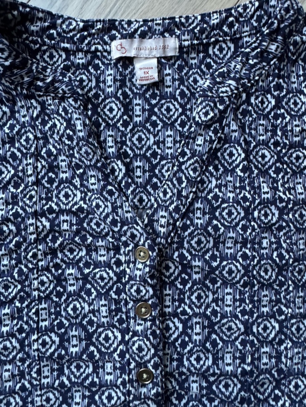 Dress Barn Navy Patterned Button-Front Tunic - Picture 2 of 7